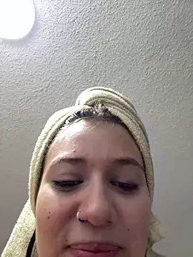 Kyna euphoria online show from 02.28.25