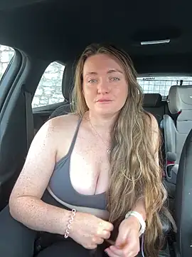 BustyBonnieUK online show from 10.07.25