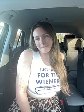 BustyBonnieUK online show from 01.19.26