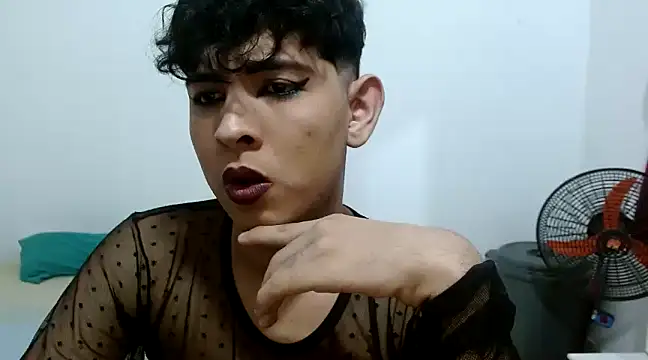 estefania224 online show from 02.21.25