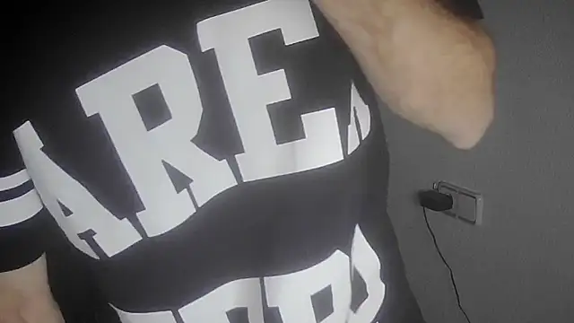 Snapshot of Murcianito chatting on 11.30.25 Murcianito online show from 11.30.25