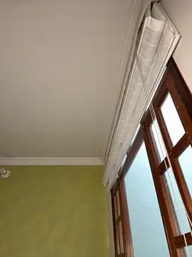 aurora divine online show from 11.09.25