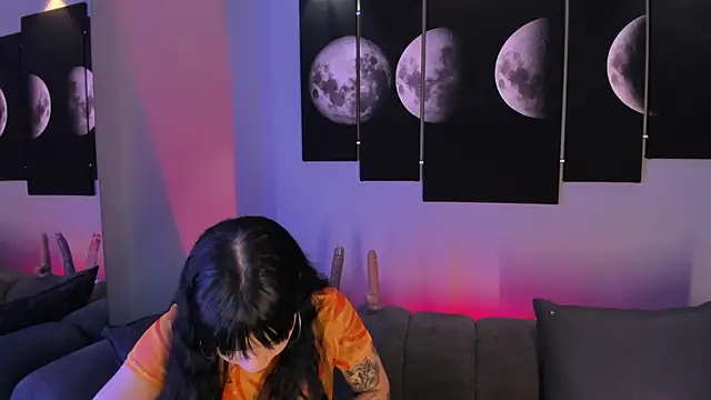 maddy walker online show from 01.23.25