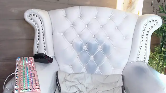 MadyJackson online show from 03.20.25