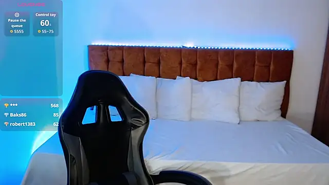 alexiaaross online show from 10.26.25