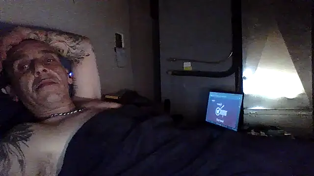 CandiedPompano online show from 10.28.25