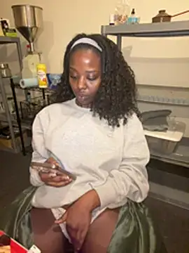 choclatepeaach online show from 01.12.26