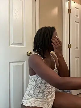 choclatepeaach online show from 04.12.26