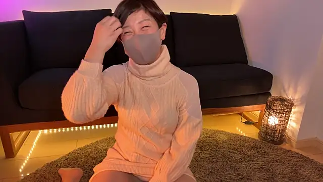 Risa 06 online show from 12.18.24