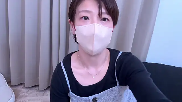 Risa 06 online show from 10.11.25