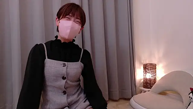 Risa 06 online show from 10.30.25