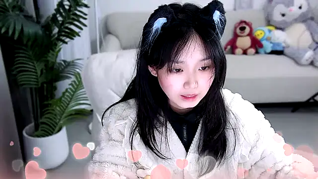 Snapshot of Sheep-1 chatting on 03.16.25 Sheep-1 online show from 03.16.25