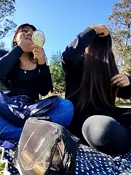 Caro kitty- online show from 11.07.25