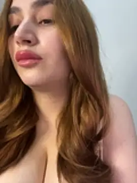 Snapshot of StormBeverly chatting on 05.31.26 StormBeverly online show from 05.31.26