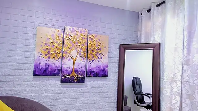 ebbafernandez  online show from 02.10.25