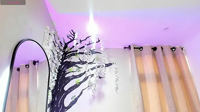 ebbafernandez  online show from 11.17.25