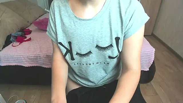 Miss Elsa  online show from 01.19.25