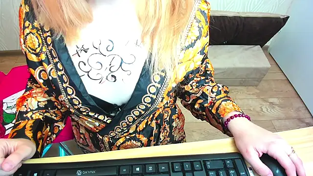 Miss Elsa  online show from 02.17.25