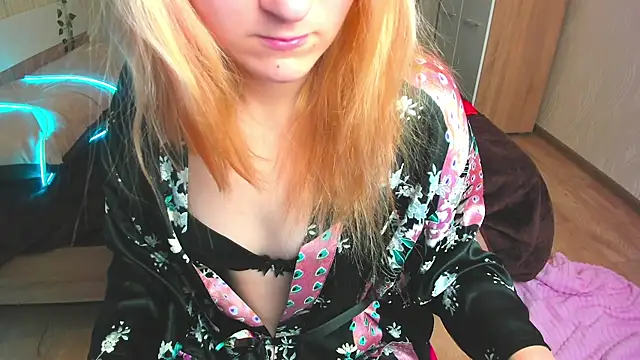 Miss Elsa  online show from 02.27.25