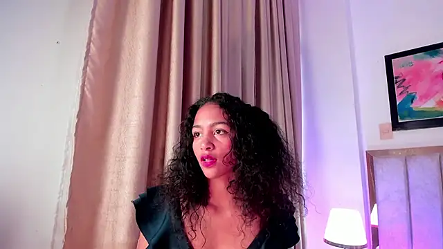 AntonellaHall  online show from 01.24.25