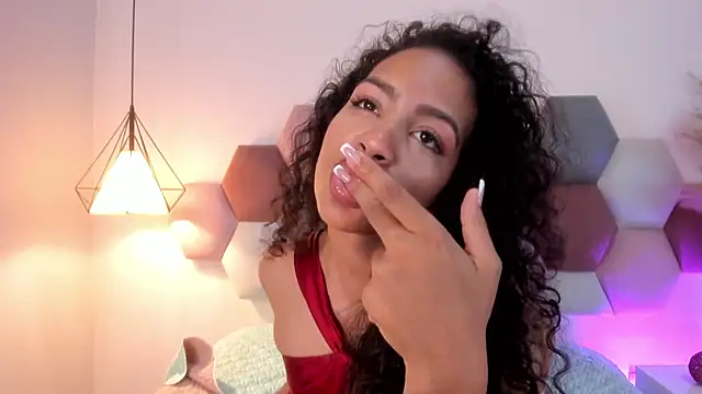 AntonellaHall  online show from 02.15.25