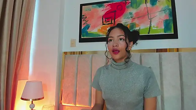 AntonellaHall  online show from 03.13.25