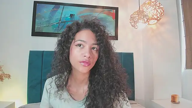 AntonellaHall  online show from 09.27.25