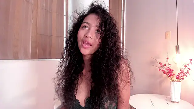 AntonellaHall  online show from 04.07.26