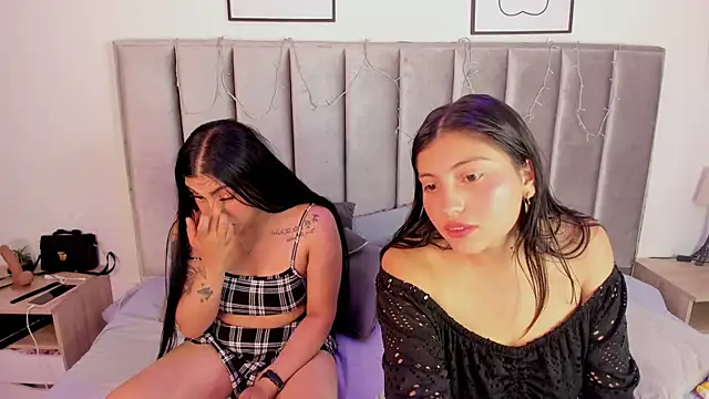 Snapshot of Emmy-Turnner chatting on 01.18.25 Emmy-Turnner online show from 01.18.25