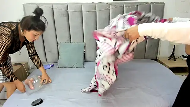 Snapshot of Emmy-Turnner chatting on 03.15.25 Emmy-Turnner online show from 03.15.25