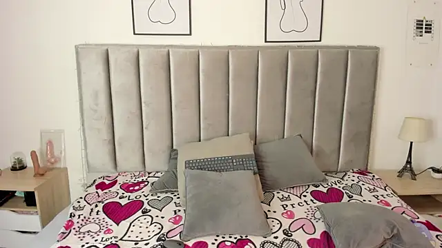 Snapshot of Laiia_Page chatting on 03.05.25 Laiia Page online show from 03.05.25