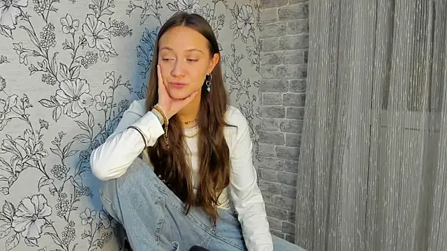 EllaSky xoxo online show from 11.01.25