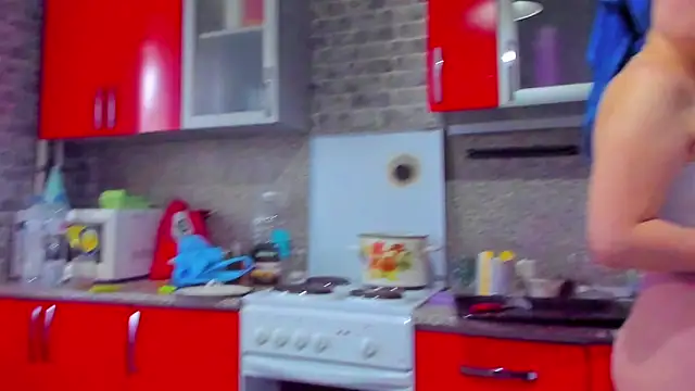 EllaSky xoxo online show from 11.28.25