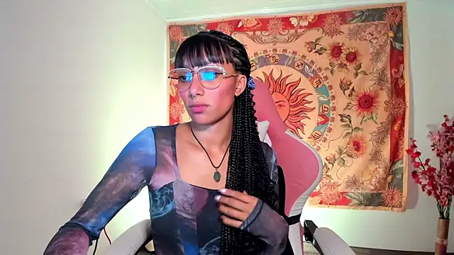 Snapshot of Demeter__ chatting on 01.28.25 Demeter online show from 01.28.25