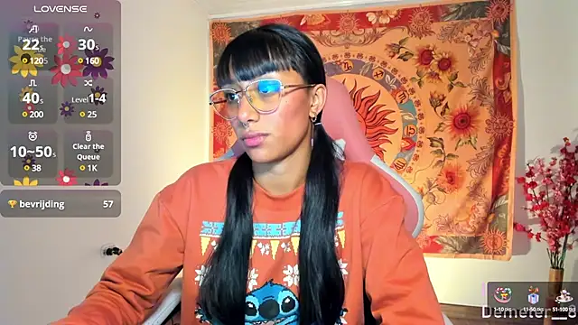 Snapshot of Demeter__ chatting on 03.05.25 Demeter online show from 03.05.25