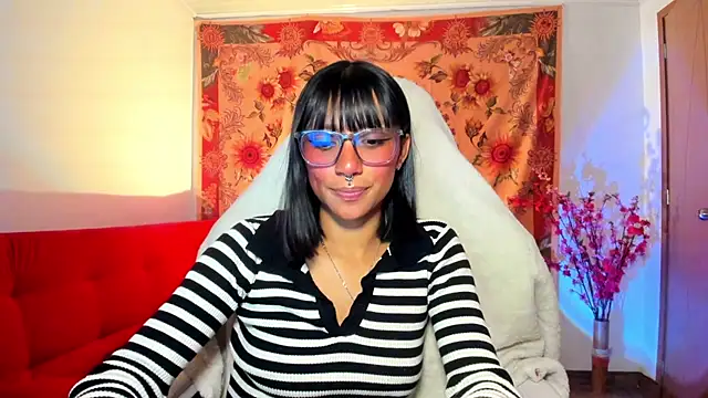 Snapshot of Demeter__ chatting on 09.27.25 Demeter online show from 09.27.25