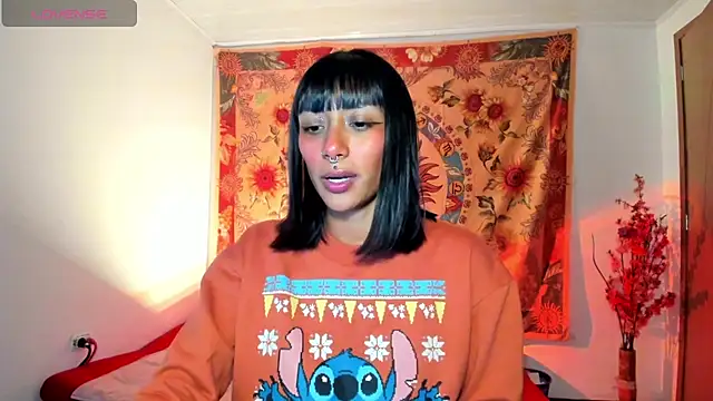 Snapshot of Demeter__ chatting on 11.22.25 Demeter online show from 11.22.25