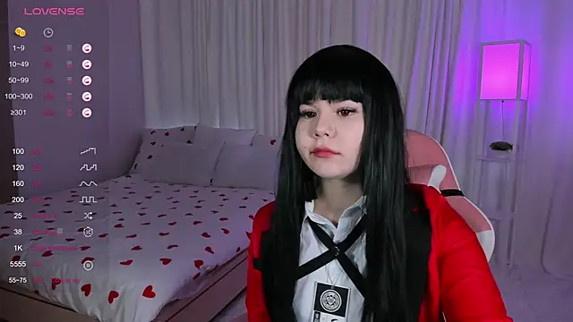 ClaireFaers  online show from 01.30.25