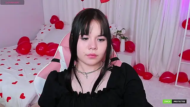 ClaireFaers  online show from 02.14.25