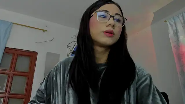 Snapshot of Camila_TransGirl chatting on 11.25.25 Camila TransGirl online show from 11.25.25