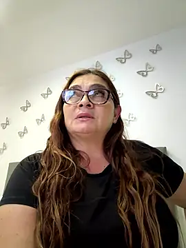 AntonellaAlondra4 online show from 01.05.26