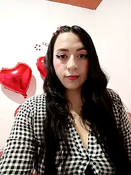 Snapshot of AlondraMendez chatting on 02.15.26 AlondraMendez online show from 02.15.26