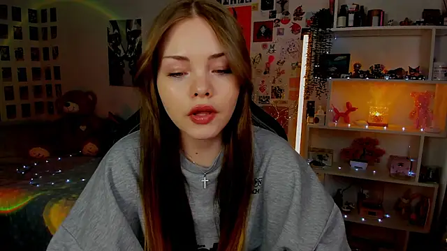 Snapshot of AkiraKatsu chatting on 03.22.26 AkiraKatsu online show from 03.22.26