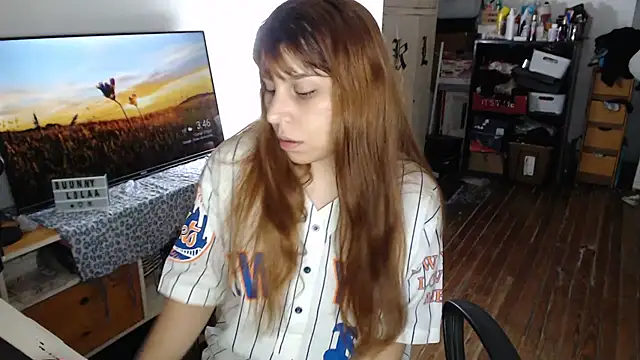 Snapshot of bunnylolaa4 chatting on 11.08.25 bunnylolaa4 online show from 11.08.25