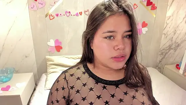 Snapshot of rose_nova chatting on 02.19.26 rose nova online show from 02.19.26