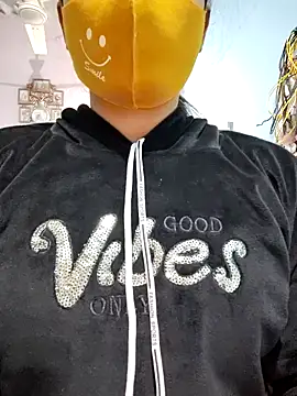 Snapshot of Kashish_SC chatting on 12.23.24 Kashish SC online show from 12.23.24