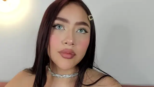 nicolle pierce online show from 02.04.26