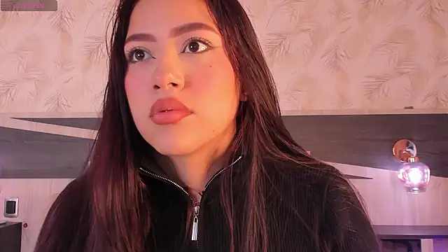 nicolle pierce online show from 02.20.26