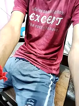 Snapshot of Afgref5335 chatting on 09.10.25 Afgref5335 online show from 09.10.25