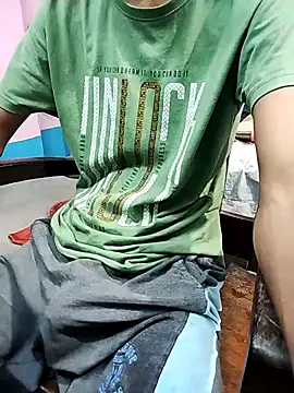 Snapshot of Afgref5335 chatting on 09.21.25 Afgref5335 online show from 09.21.25